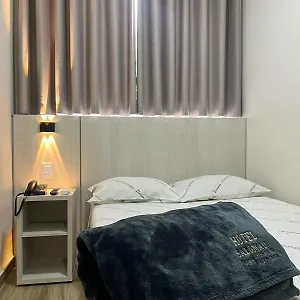 Salomão - Próximo A 25 De Março, Bom Retiro, Brás E Rua Santa Efigênia, A 2 Minutos Do Mirante Sampa Sky E Pista De Skate Anhangabaú Hotel São Paulo